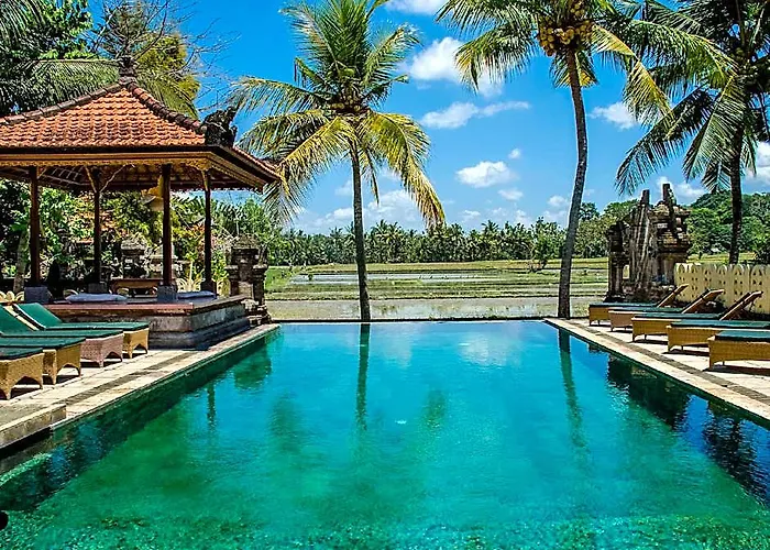 Hotel Field And Restaurant 3*