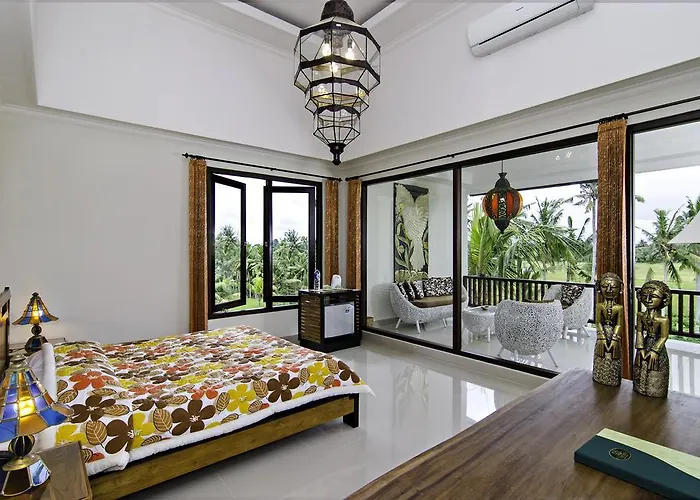 Hotel Field And Restaurant 3*
